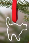 Christmas ornament - CAT - hand cast in pewter, stamped Munka
