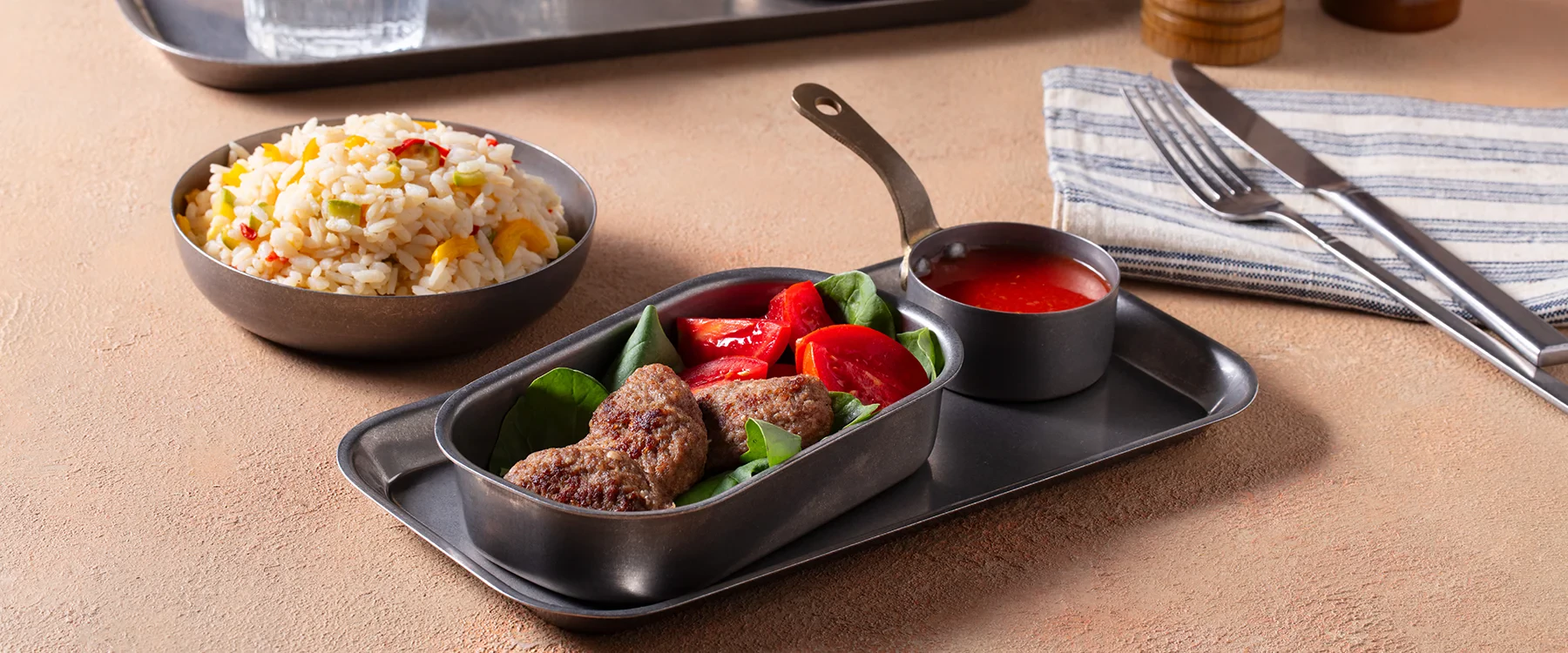 Solida Antique – industriell elegans i rostfritt med vintagekänsla