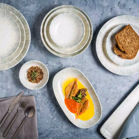 IRIS tallrik Oval 29x17cm