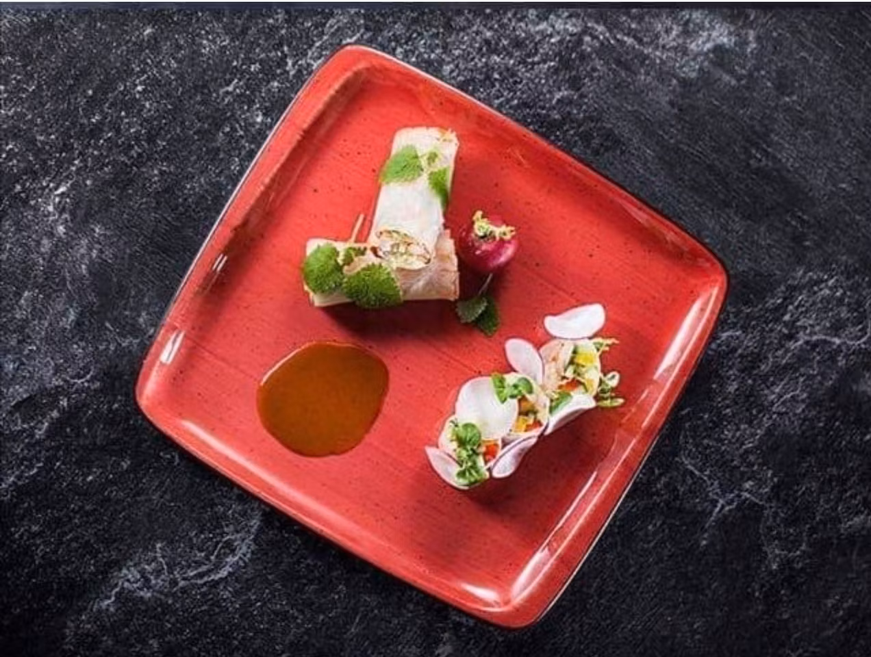 PASSION Tallrik Rekt. 27x25cm