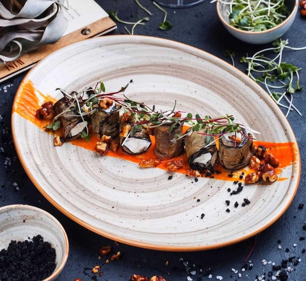 TERRAIN Oval Tallrik 31x24cm Moove