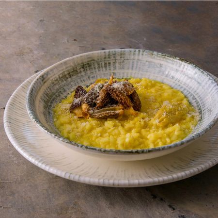 ODETTE OLIVE Bloom Coupe tallrik 23cm