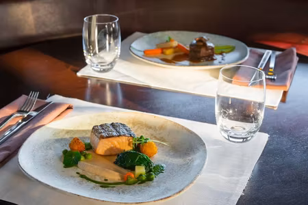 NACROUS Oval Tallrik 33cm