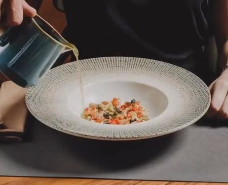 SWAY Tallrik djup med brett bräm, D28cm