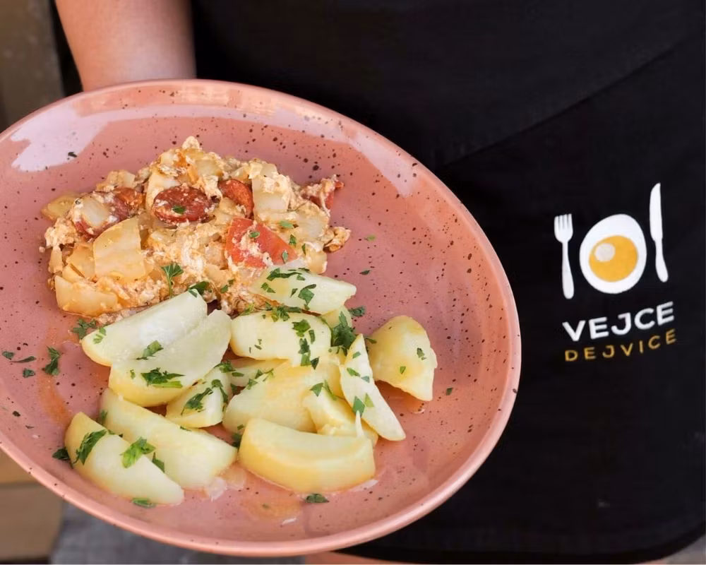 Terracotta -LIFESTYLE Tallrik Oval 28x22cm