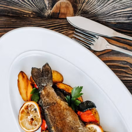 EXCELLENCY Tallrik oval 34x19 cm