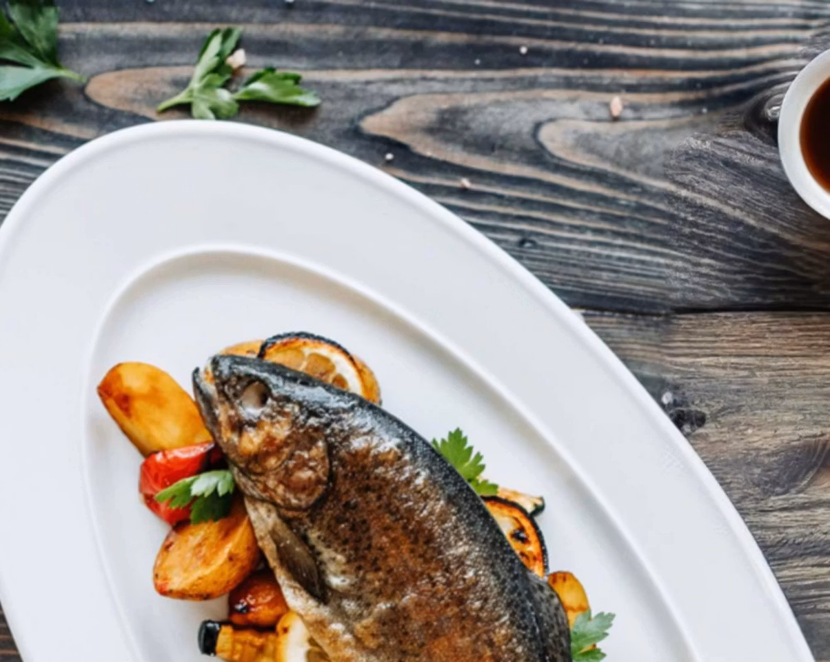 EXCELLENCY Tallrik oval 34x19 cm