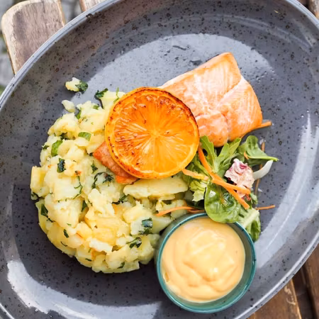 Highland - LIFESTYLE Tallrik Oval 32x25cm