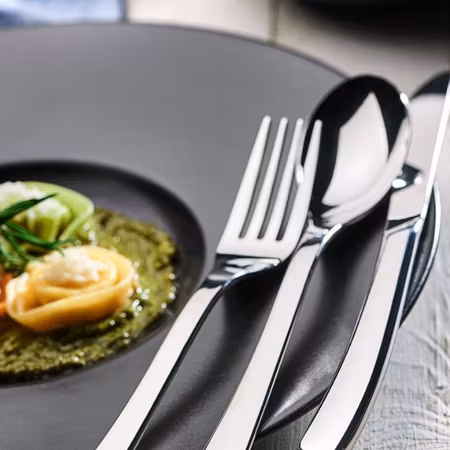 NOTTE Tallrik djup med brett bräm, D28cm