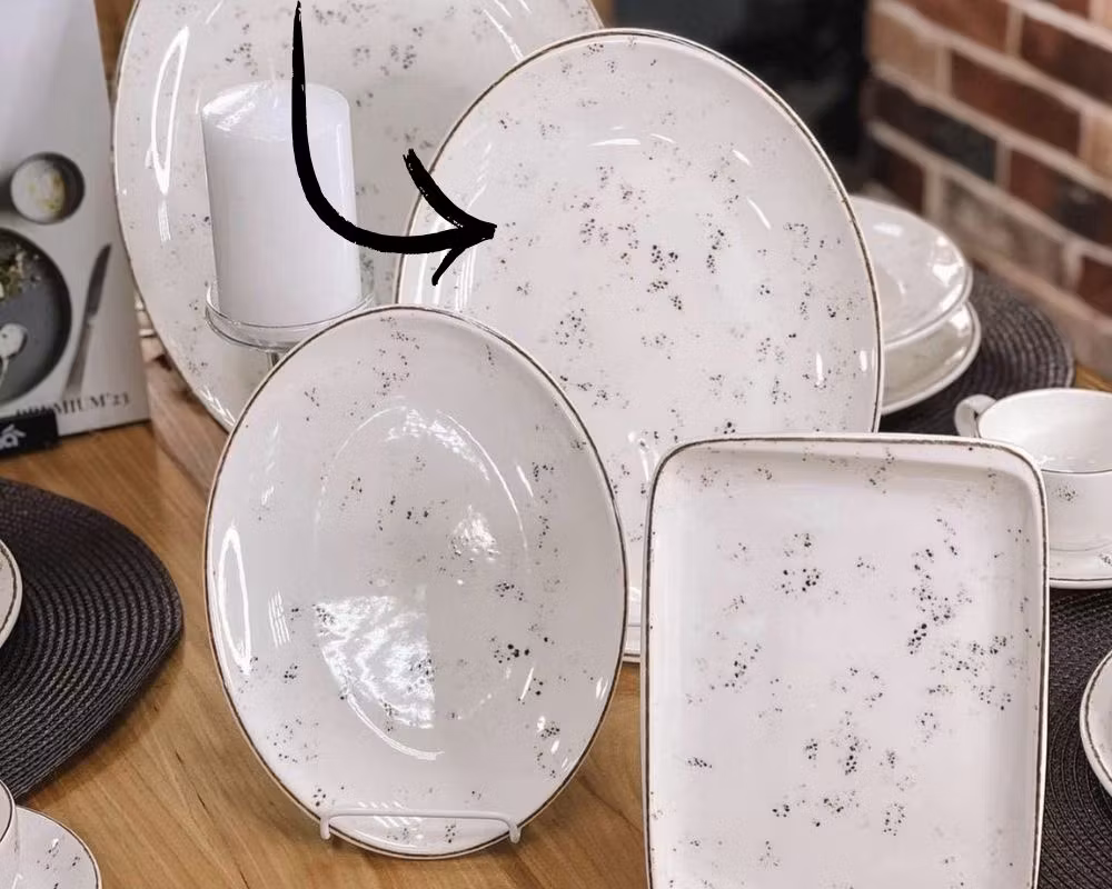 GRAIN Oval Tallrik 31x24cm Moove