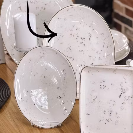 GRAIN Oval Tallrik 31x24cm Moove