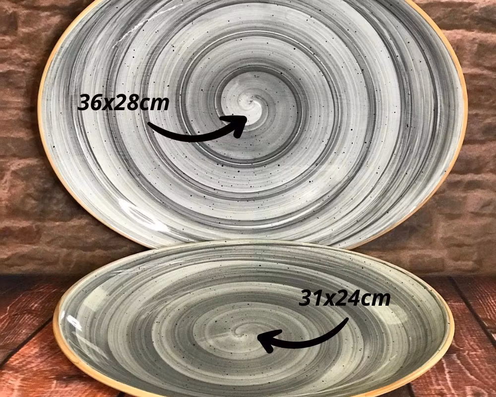 SPACE Oval Tallrik 31x24cm Moove