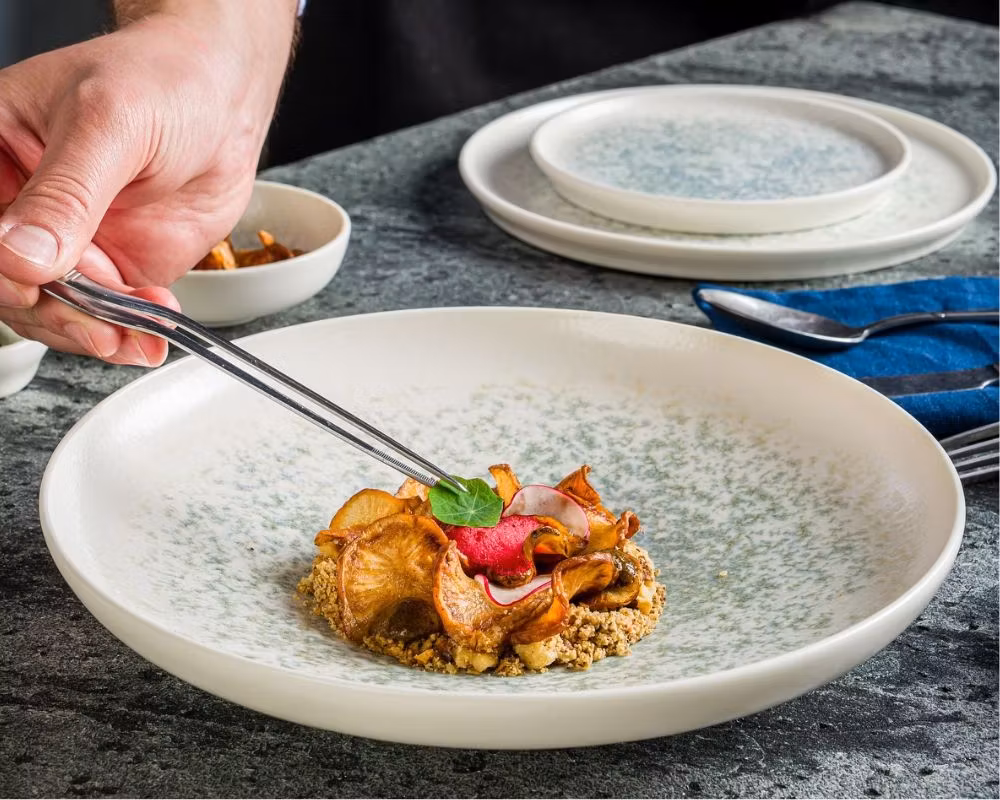 LUNAR White Tallrik djup D28cm