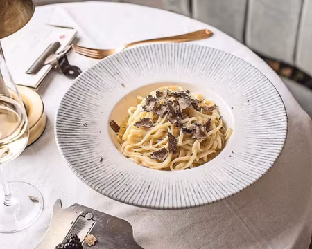 IRIS Tallrik djup med brett bräm, D28cm