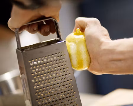 Rivjärn, koniskt med 4 olika rivytor