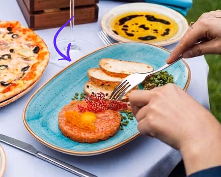 AQUA Tallrik Oval 33x19cm