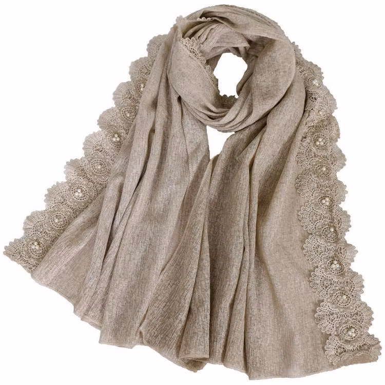 Jersey with lace