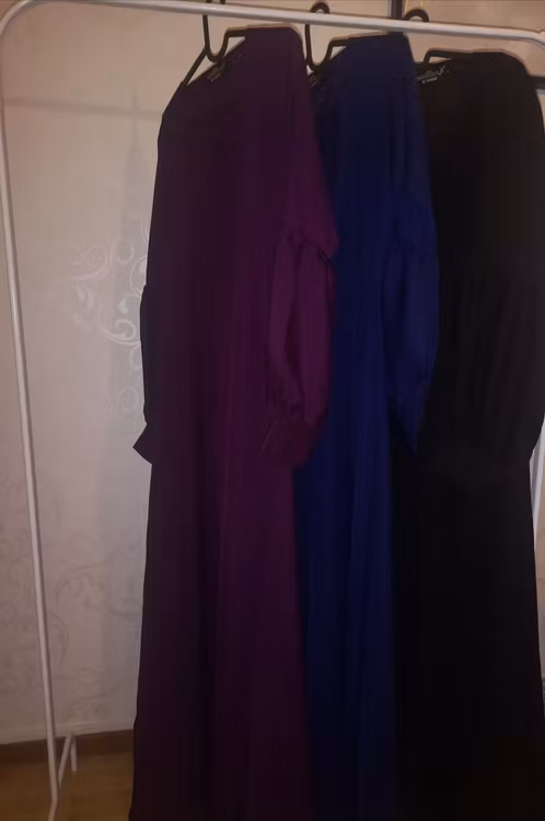 Lyx Nidha Abaya i 3 färger!