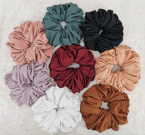 Ribbed scrunchie