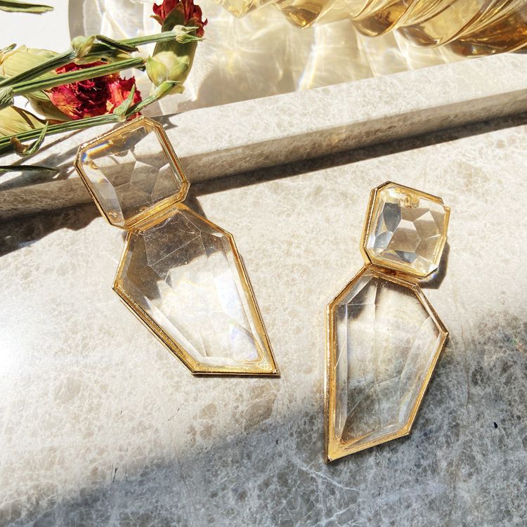 Trendiga glasörhängen - Geometrisk design!