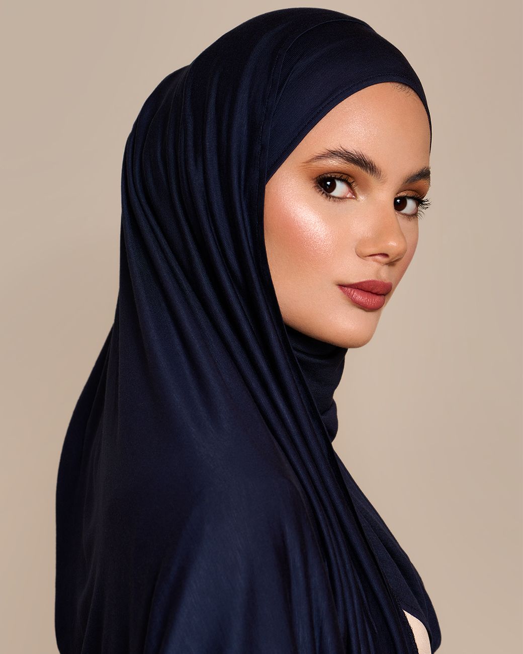 Instant Premium Jerseyhijab med öronhål