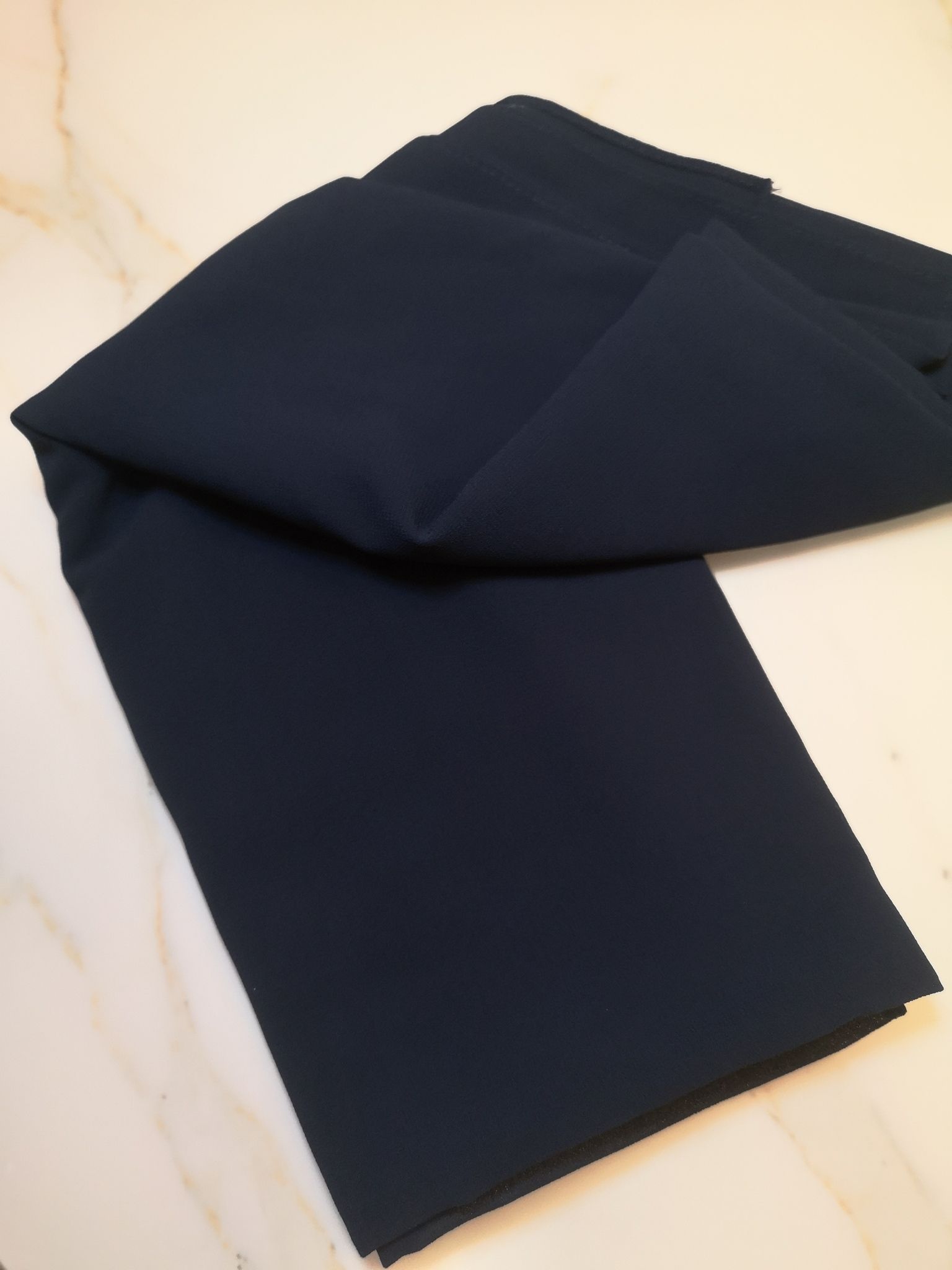 Exklusiv Chiffonhijab - 62 Färger, Hög Kvalitet!
