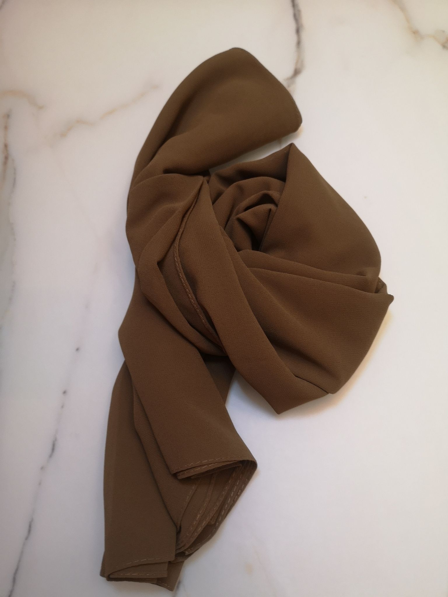 Exklusiv Chiffonhijab - 62 Färger, Hög Kvalitet!