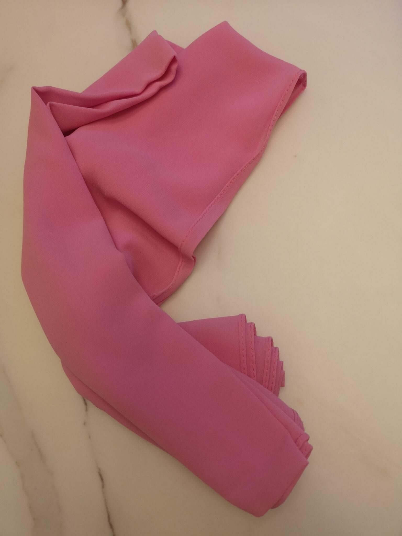 Exklusiv Chiffonhijab - 62 Färger, Hög Kvalitet!