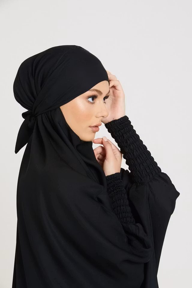 Mjuk & Glansig Jilbab i Två-Delar: Fyra Färger