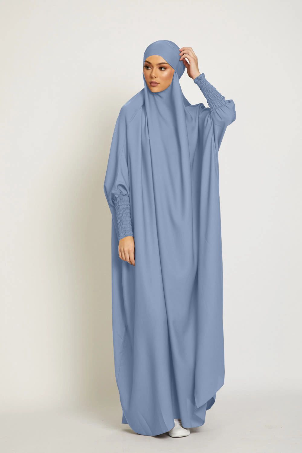 Lyxig Jilbab i Fin Silk: Färgrik, Mjuk & Glansig!