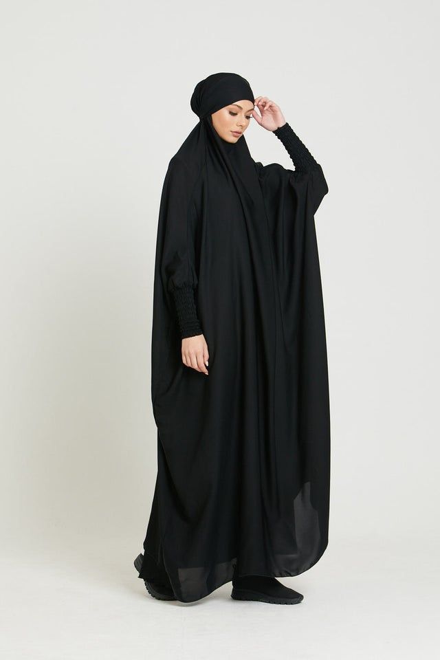 Lyxig Jilbab i Fin Silk: Färgrik, Mjuk & Glansig!