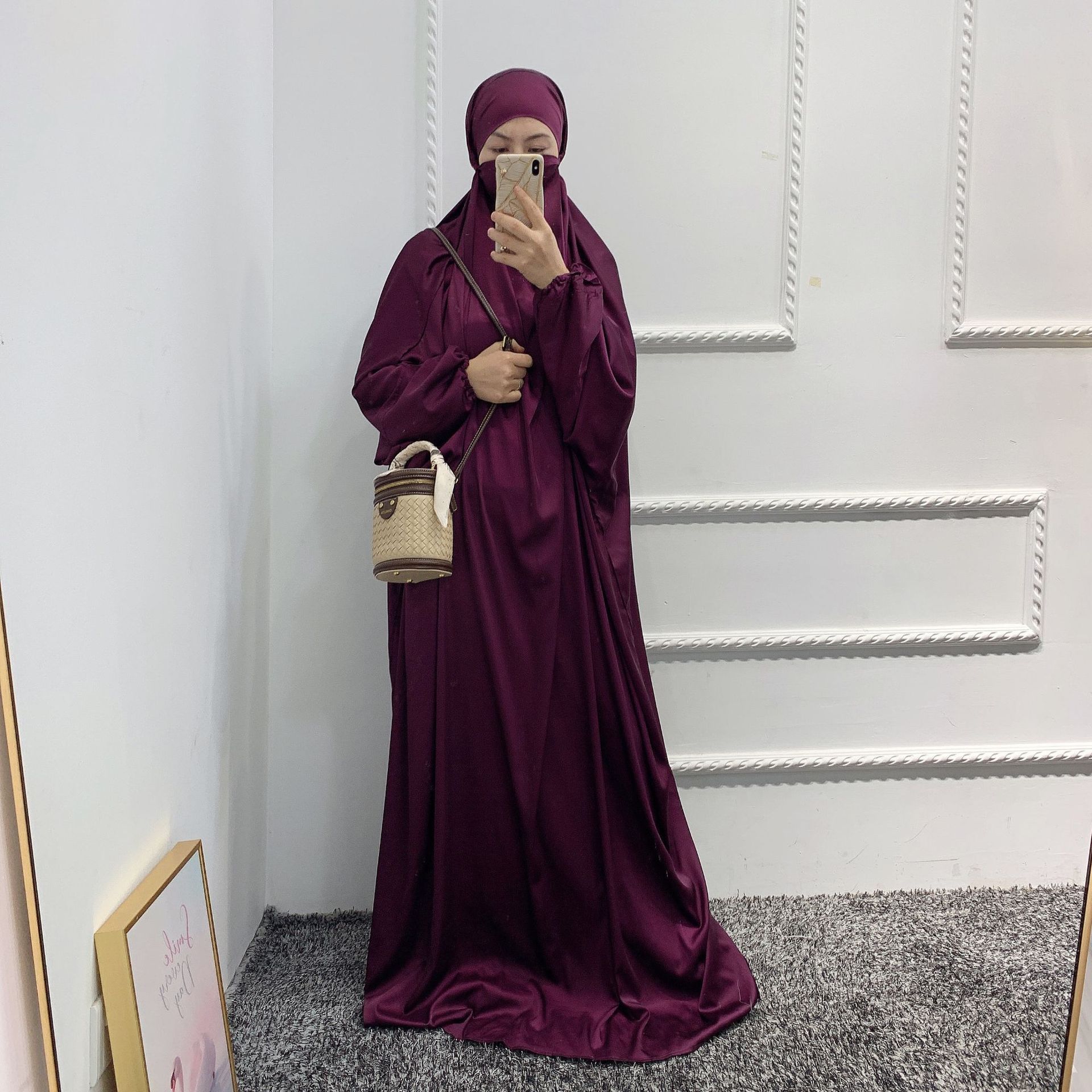 Lyxig Silk Jilbab Onepiece!