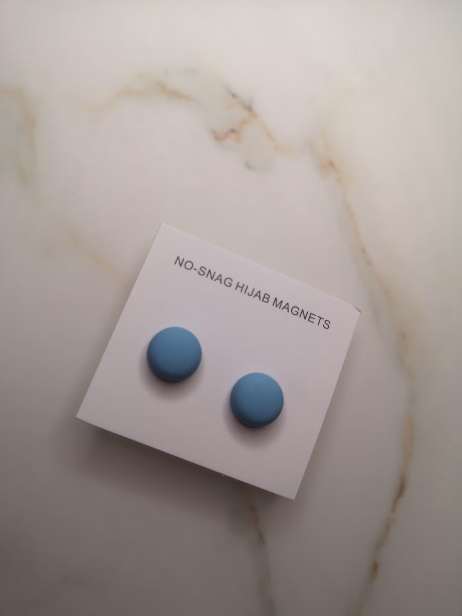 Köp nu: Maxstyrka Hijab Magneter i flera färger!