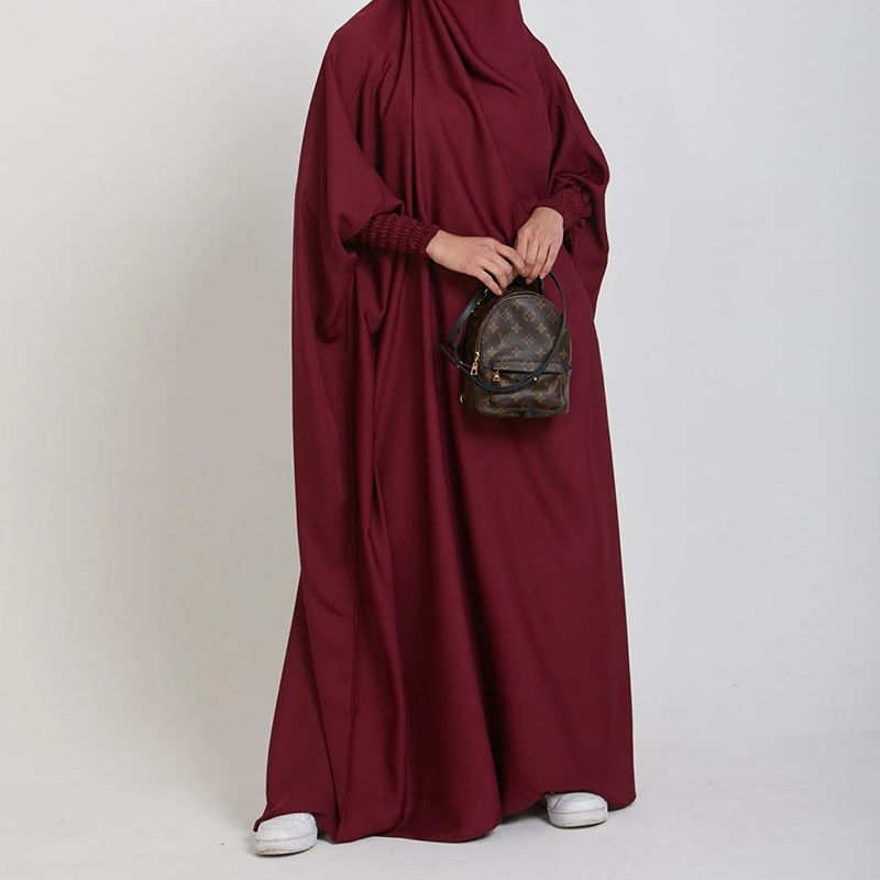 Lyxig Jilbab i Fin Silk: Färgrik, Mjuk & Glansig!