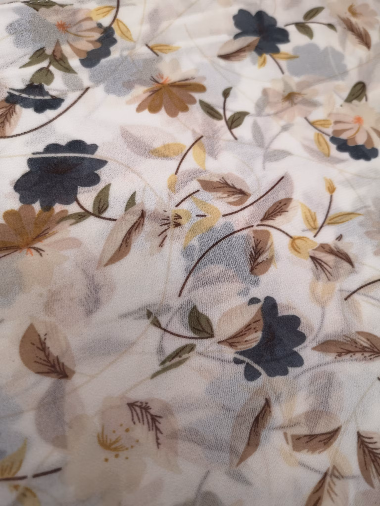 Mjuk Blommig Chiffonhijab för alla säsonger
