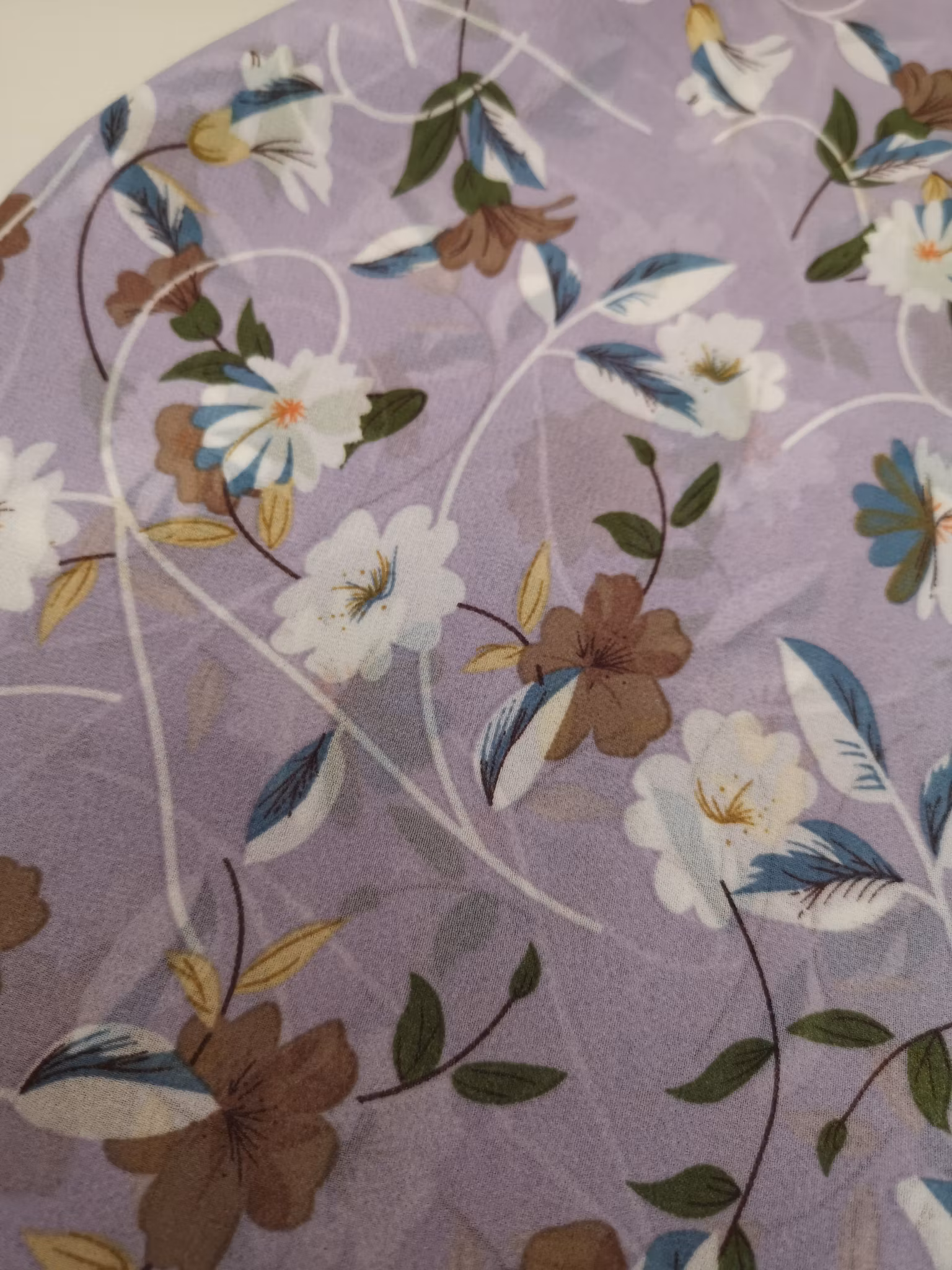 Mjuk Blommig Chiffonhijab för alla säsonger