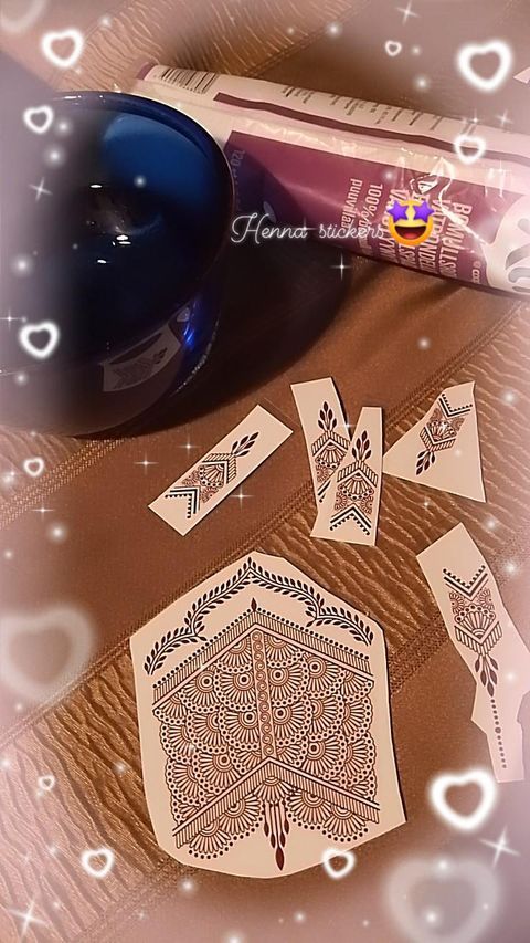 NY!!Få en Royal Look med Leyanas Henna tatuering!