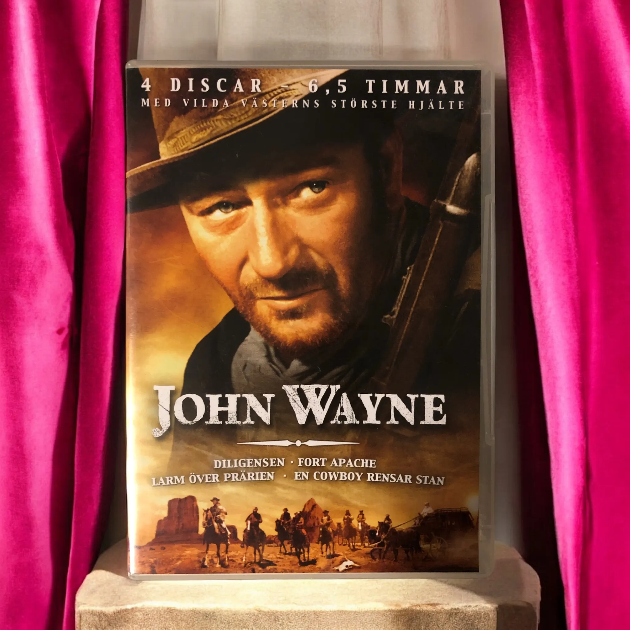 John Wayne DVD Box set - RetroDisk