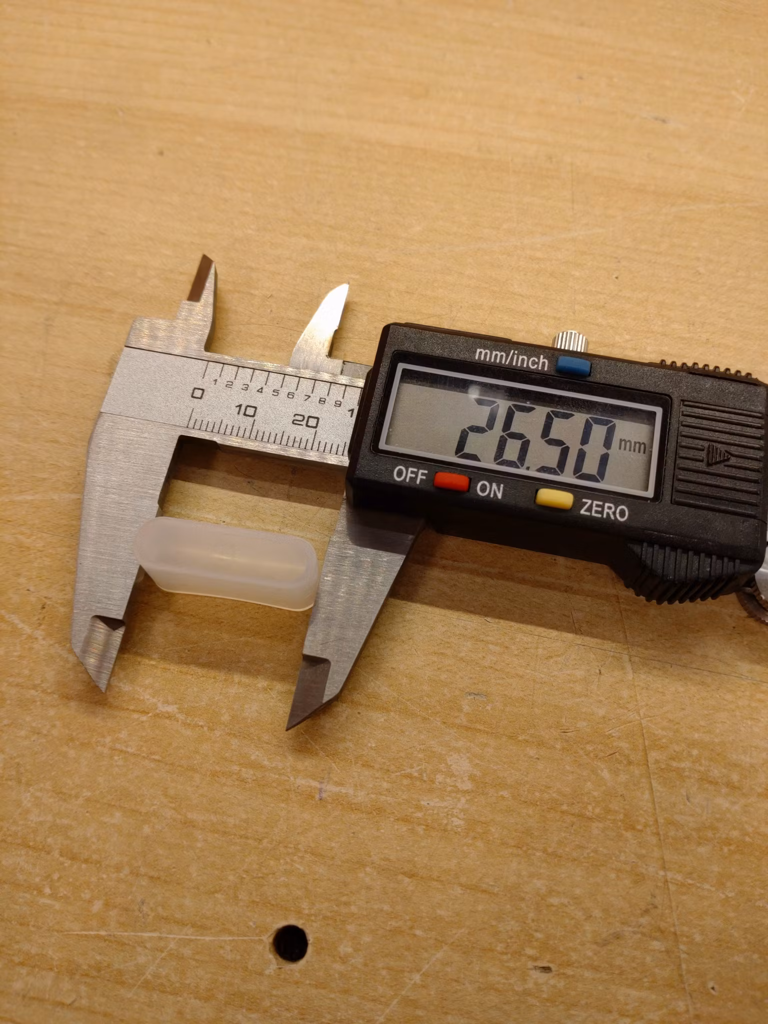 Kopia Ändskydd bottenlist VIT (M13)