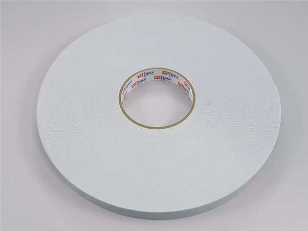 1 m / Dubbelhäftande 15 mm tejp metervara