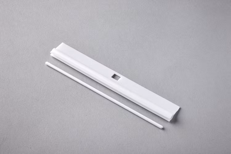 Lamellhängare justerbar 127 mm VIT (PL127)