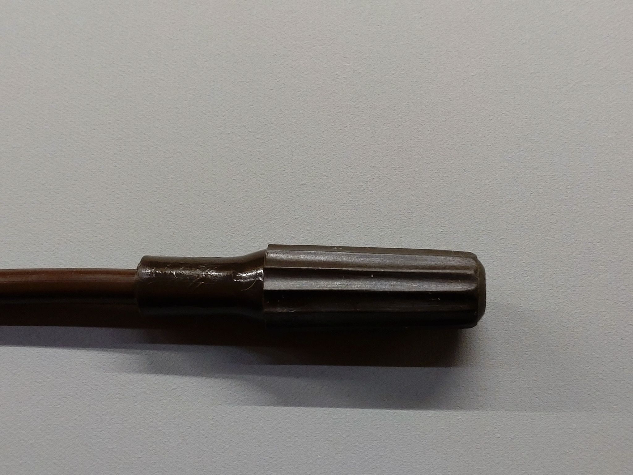 Vridstång för mellanglas persienn 15 cm BRUN Typ:O