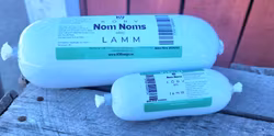 Nom Noms KÖRV Lamm ''MINI-ME'' 80g, 10-p
