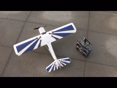 Mini Decathlon EPO 2,4GHz RTF 3S Gyro brushless