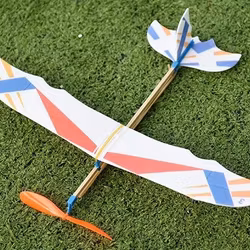 Friflukt modellfly med strikkmotor 40 cm