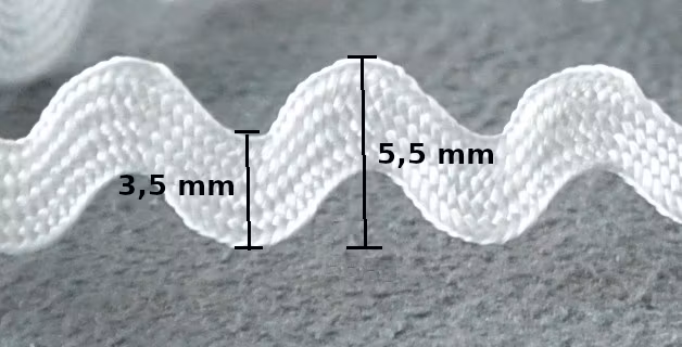 Sicksackband 3,5 mm. Röd.