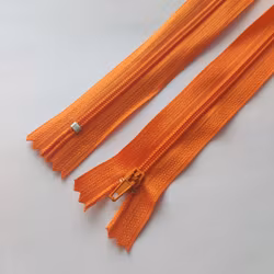 18 cm dragkedja. Orange.