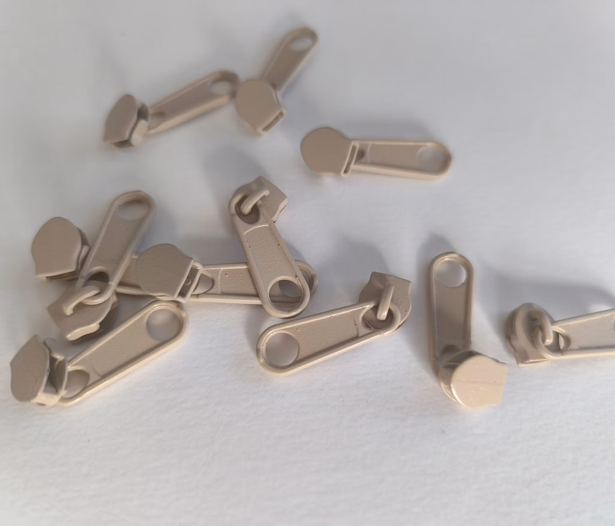 Löpare till 5 mm blixtlås, 307 Ljusbeige