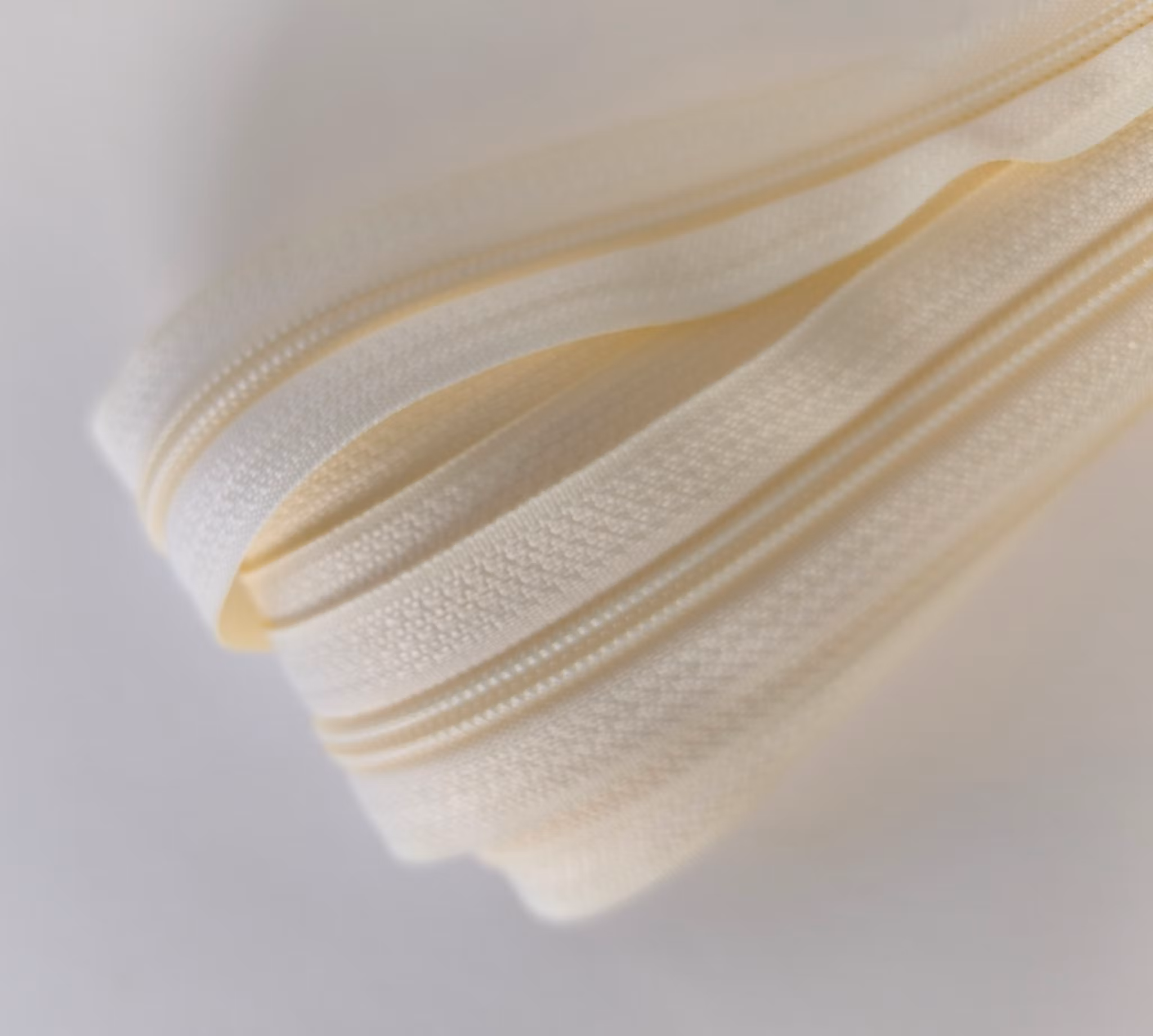 Blixtlås, metervara 5 mm. 103 Creme