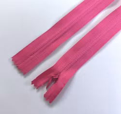 Osynligt, dolt blixtlås, 20 cm. Cerise.